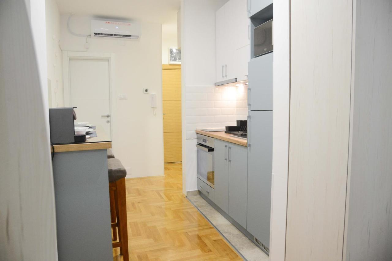 Anna Apartment Нови-Сад Экстерьер фото